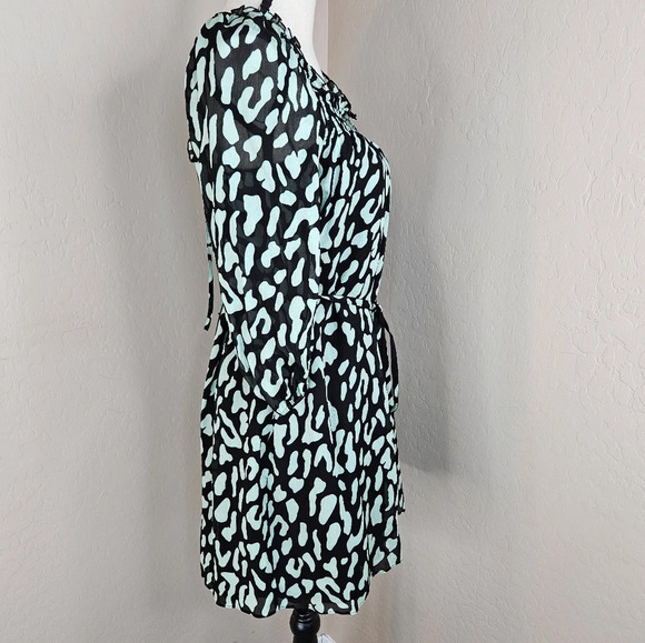 Diane Von Furstenberg Womens Black & Green Animal Print Mini Dress Sz XXS - Picture 11 of 13